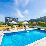Villa Grand Yasar 1 Okcular