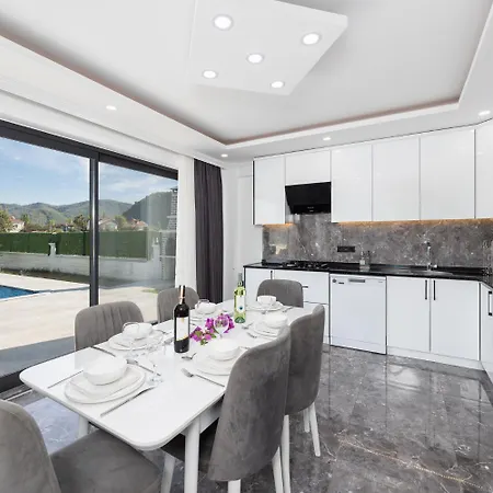 Grand Yasar 1 * Okcular