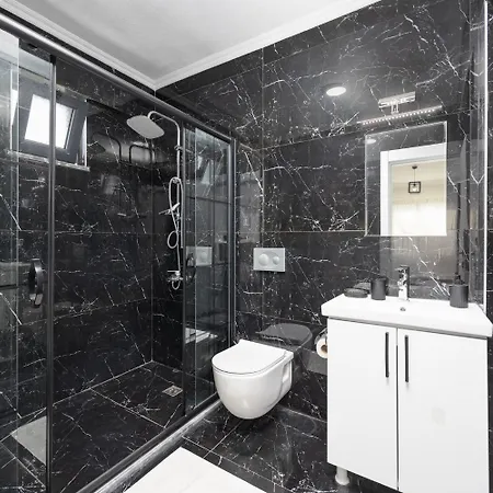 Grand Yasar 1 Villa *