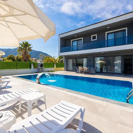 Villa Grand Yasar 1 Okcular