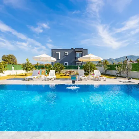 Grand Yasar 1 Villa *