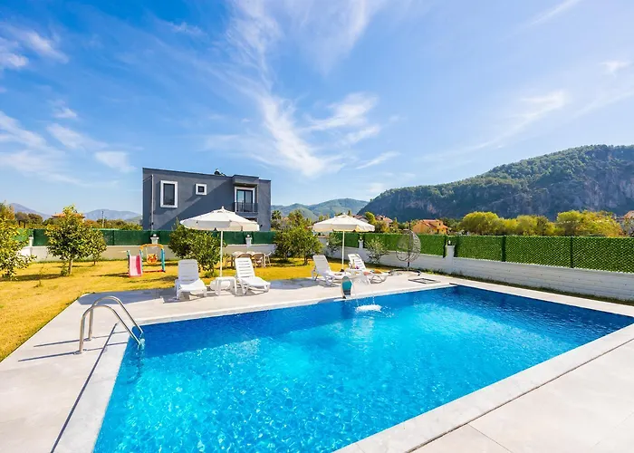 Villa Grand Yasar 1 Okcular