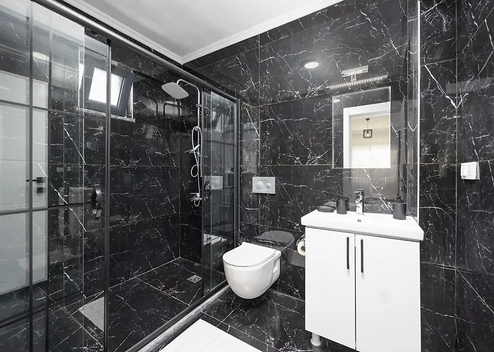 Grand Yasar 1 Villa *