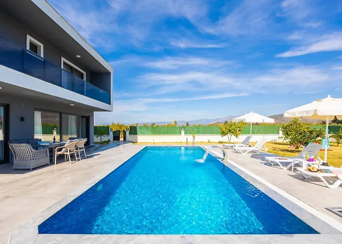 Grand Yasar 1 Villa *